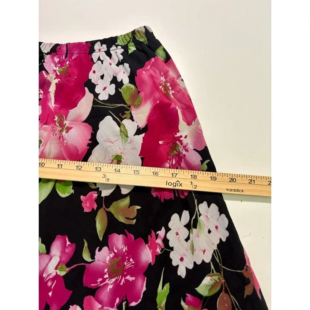 Black Floral Midi Skirt Women's Sz PM Flowy Ruffle Hem Boho Cottage Prairie - Picture 13 of 14